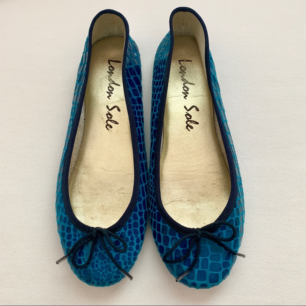 London Sole Blue Snakeskin Ballet Flats